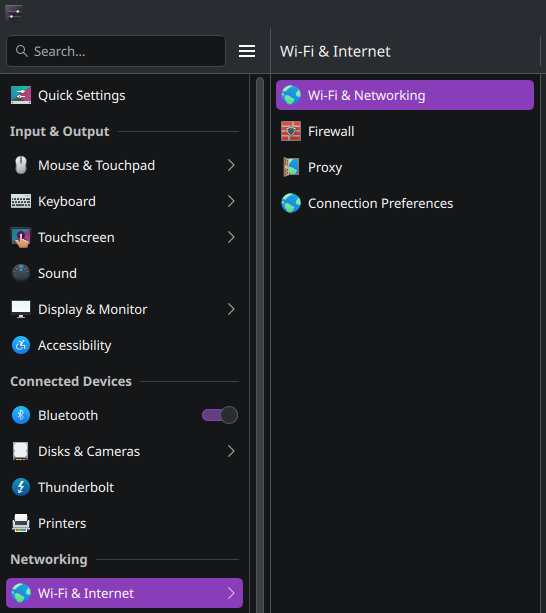Die KDE-Systemeinstellungen. Links die Kategorienliste mit ausgewähltem Eintrag "Wi-Fi & Internet", rechts der Unterpunkt "Wi-Fi & Networking"